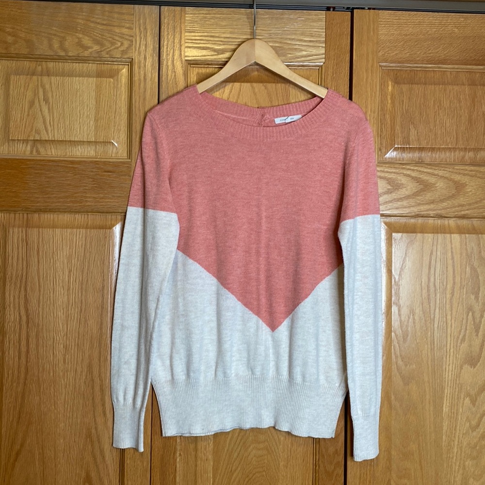 41 Hawthorn wool blend lightweight sweater with back button detail size large